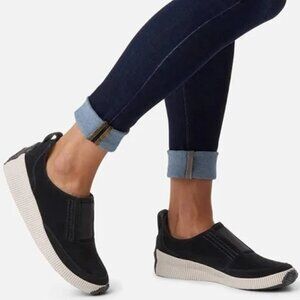 Sorel Out 'N About Waterproof Pull On Leather Sneakers - Black - 8